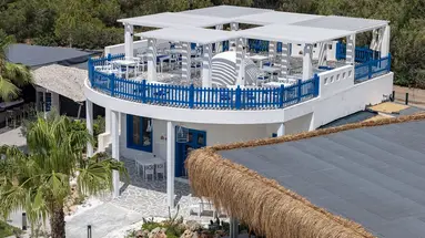 BERRY BLUE HOTEL
