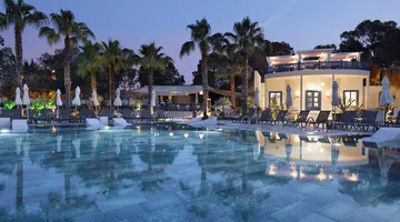BERRY BLUE HOTEL