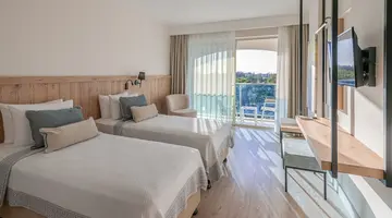 BERRY BLUE HOTEL