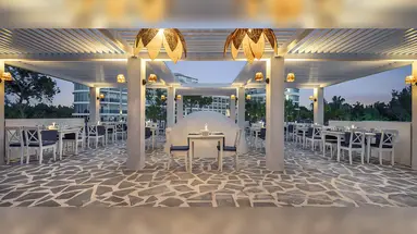 BERRY BLUE HOTEL