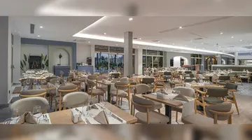 BERRY BLUE HOTEL