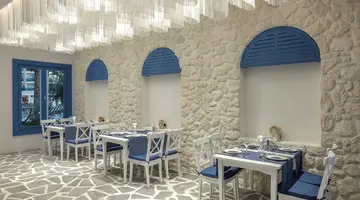 BERRY BLUE HOTEL