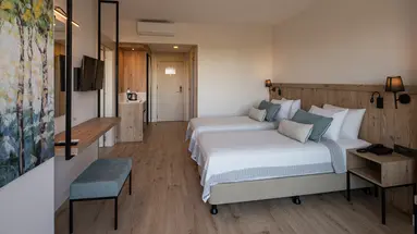 BERRY BLUE HOTEL