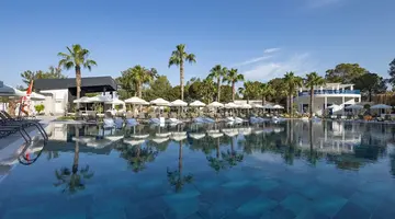 BERRY BLUE HOTEL
