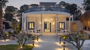 BERRY BLUE HOTEL