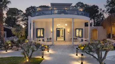 BERRY BLUE HOTEL