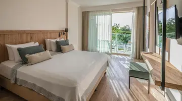 Berry Blue Hotels