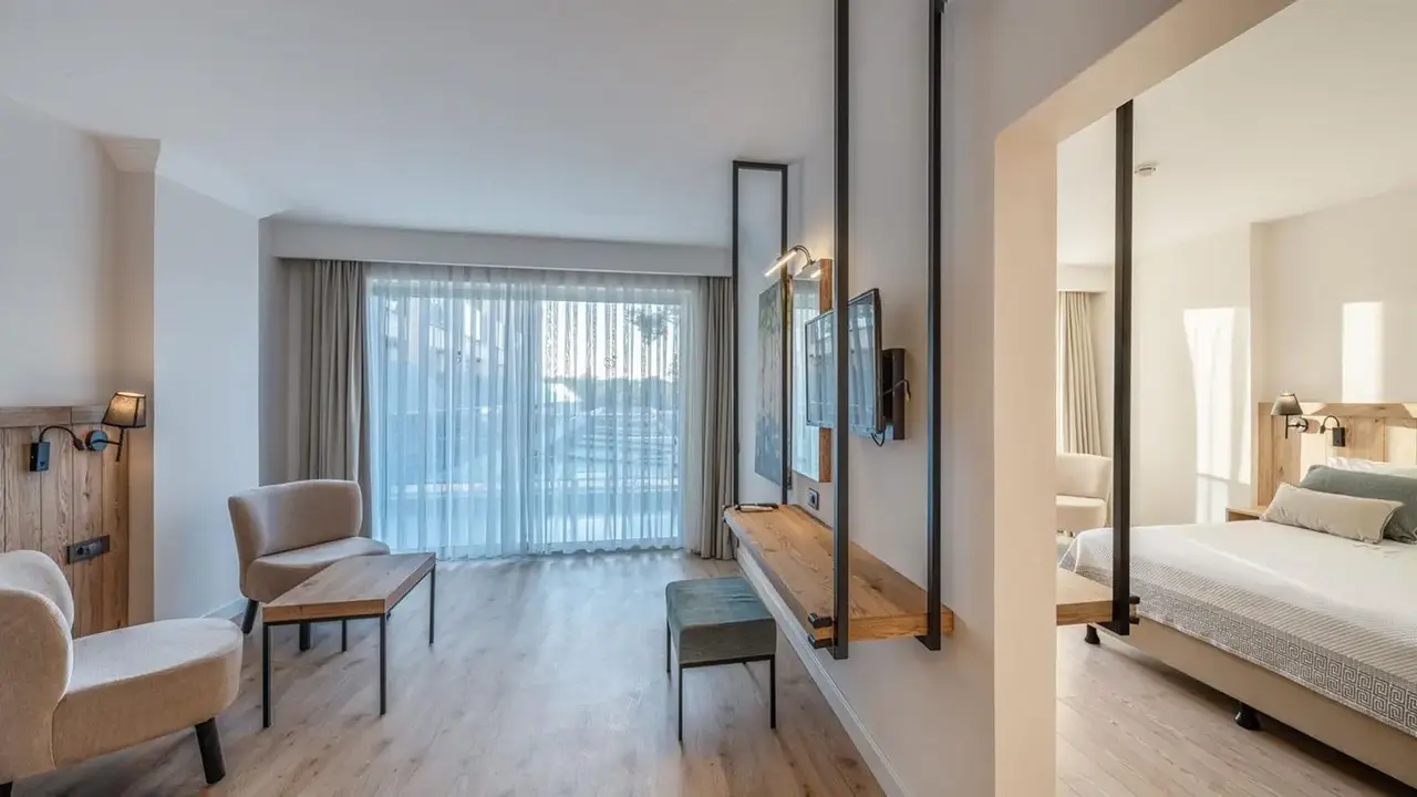 Berry Blue Hotels