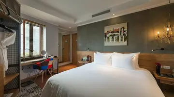 Bespoke Trendy Hotel Hanoi