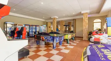Best Alcazar Hotel & Apartamentos