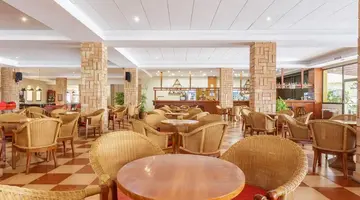 Best Alcazar Hotel & Apartamentos