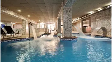 Best Alcazar Hotel & Apartamentos