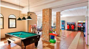 Best Alcazar Hotel & Apartamentos
