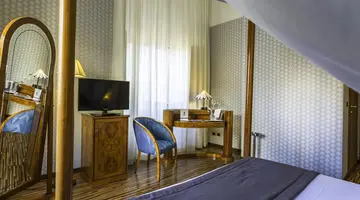 Best Western Art Deco