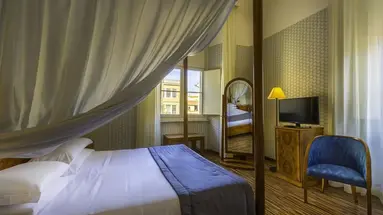 Best Western Art Deco
