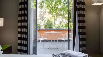 Best Western Cinemusic Hotel