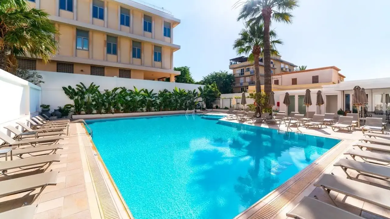 BEST WESTERN PLAZA HOTEL