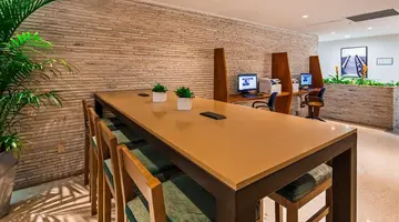 Best Western Plus Atlantic Beach Resort