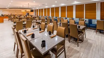 Best Western Plus Atlantic Beach Resort