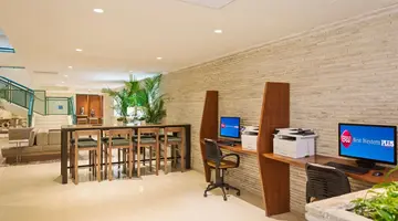 Best Western Plus Atlantic Beach Resort