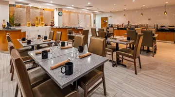 Best Western Plus Atlantic Beach Resort