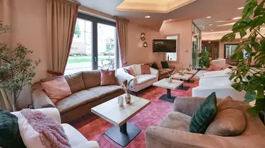 Best Western Plus Hotel F