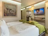 Best Western Plus Hotel F