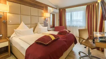 Best Western Plus Hotel F
