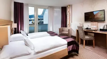 Best Western Plus Hotel W