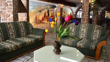 Best Western Plus Larco Hotel