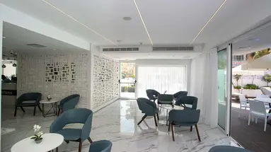 Best Western Plus Larco Hotel