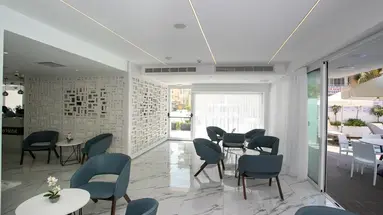 Best Western Plus Larco Hotel