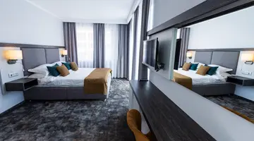Best Western Plus Premium Inn