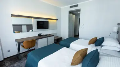 Best Western Plus Premium Inn