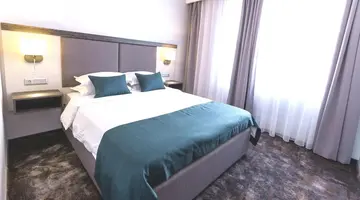 Best Western Plus Premium Inn