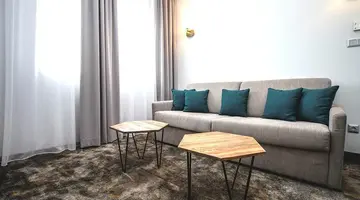 Best Western Plus Premium Inn