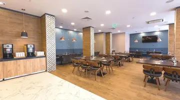 Best Western Plus Premium Inn