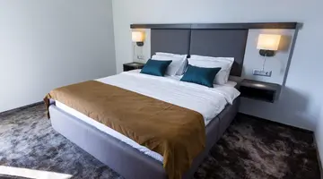 Best Western Plus Premium Inn
