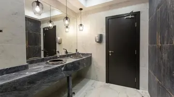 Best Western Plus Premium Inn