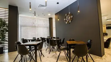 BEST WESTERN PLUS PREMIUM INN