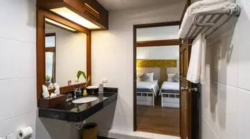 BEST WESTERN PREMIER BANGTAO BEACH RESORT & SPA