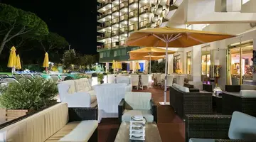 Beverly Park and Spa