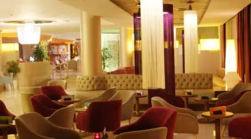 BEVERLY PARK HOTEL & SPA