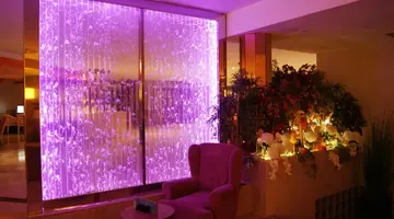 BEVERLY PARK HOTEL & SPA