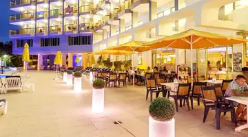 Beverly Park & Spa