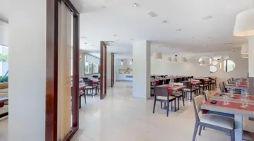 Beverly Park & Spa