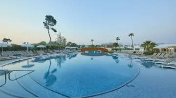 BG Hotel Tonga Tower