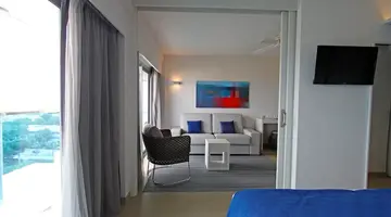 BG Hotel Tonga Tower