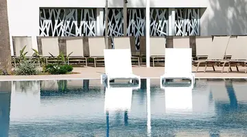BG Tonga Tower Design & Suites