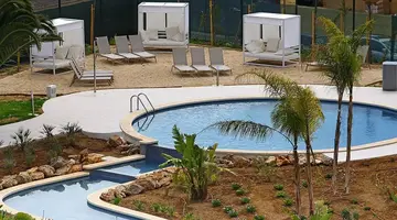 BG Tonga Tower Design & Suites